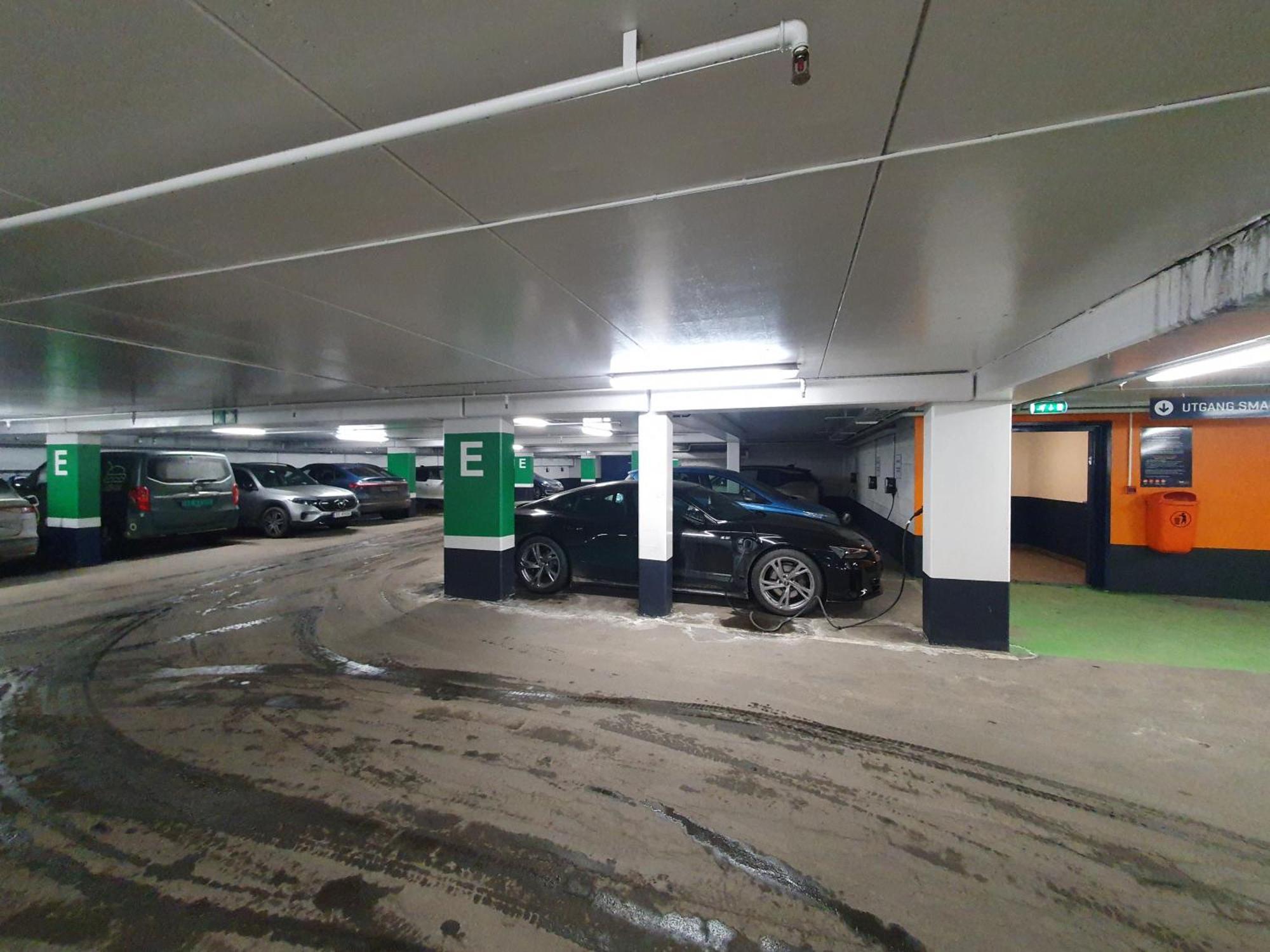 Oslo Center Apt&Central Station& Garage Parking Extérieur photo